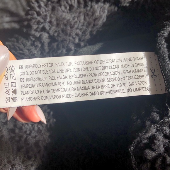 Black Teddy Jacket - Picture 6 of 6